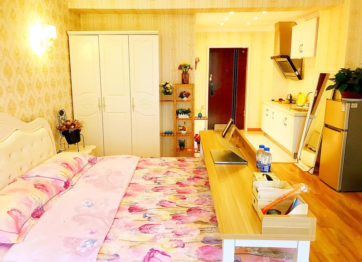 Line 2 Apartment Vuhan Dış mekan fotoğraf
